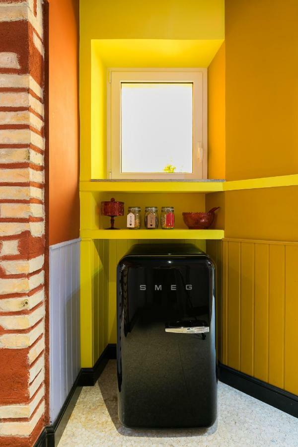Appartamento con 2 Camere da Letto e Balcone